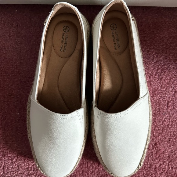 Giani Bernini Espadrilles - Picture 1 of 4